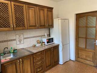 Хостелы Hostel Time Доргожичи Киев Общий 10-местный номер для мужчин-3